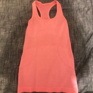 Lululemon swiftly tank